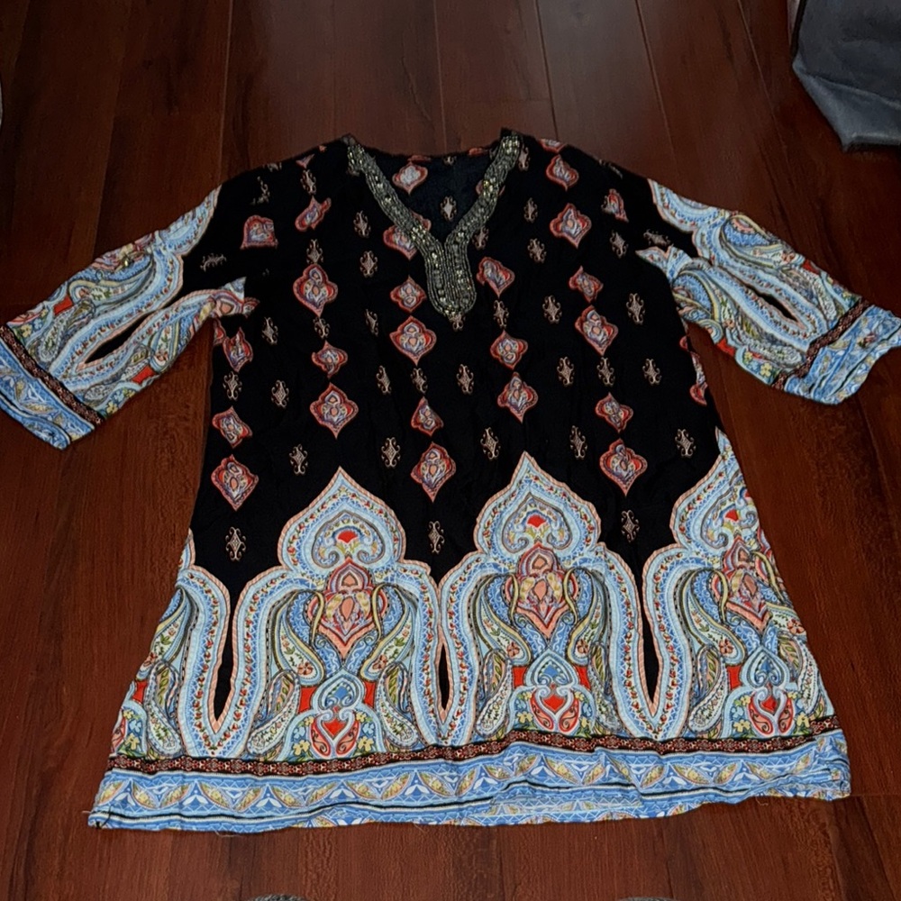Elegant Black and Blue Patterned Women's Top